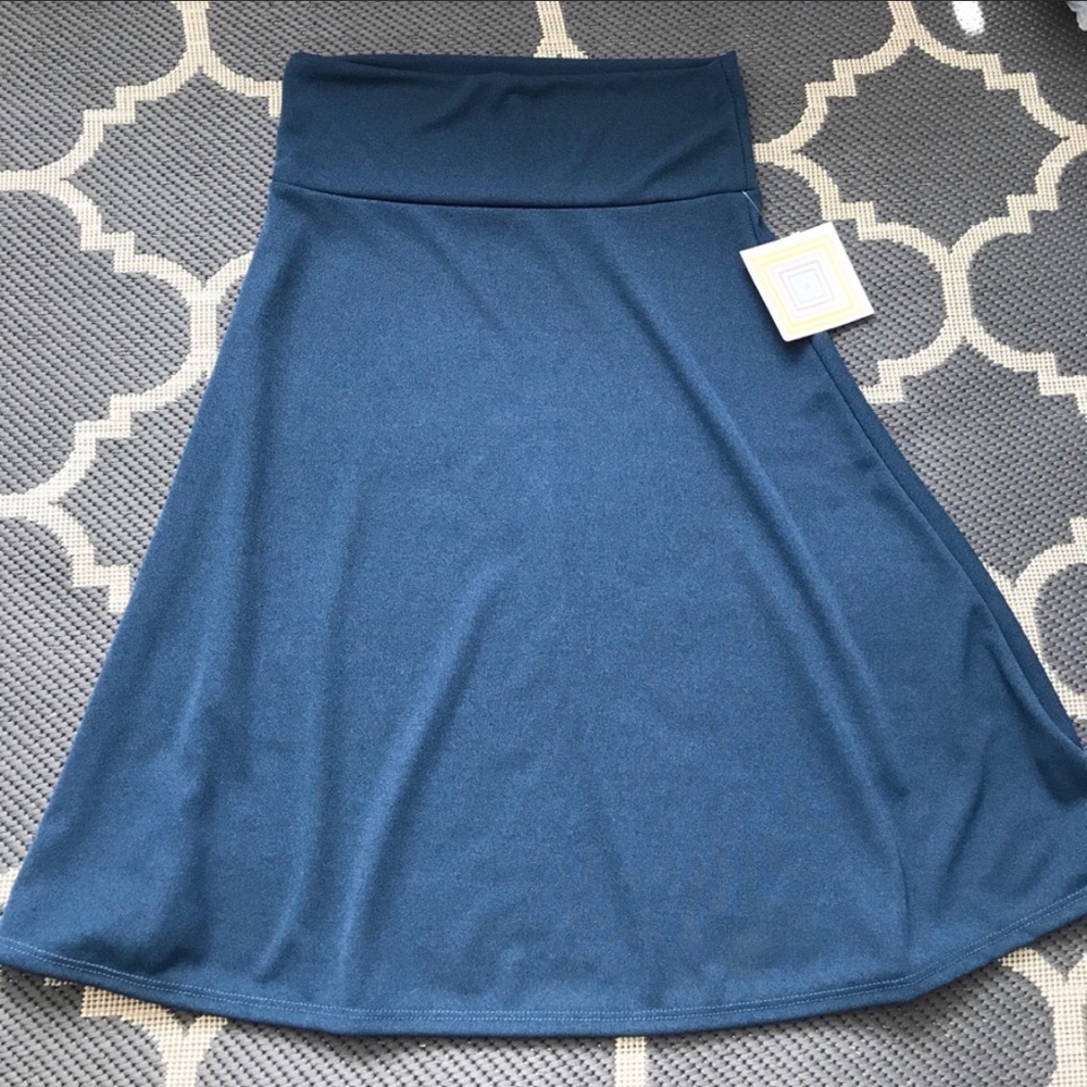 BNWT LuLaRoe Azure Skirt